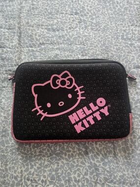 Hello Kitty Black and Pink Neoprene Tablet Sleeve